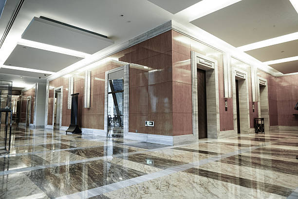 تصویر 2 از سنگ تراورتن ابری خاص جلوه بصری متفاوت ساختمان