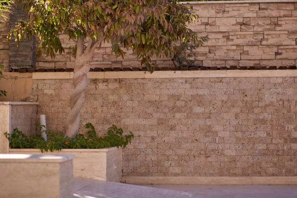 تصویر 2 از سنگ تراورتن لایه ای منسجم ساختار حرفه ای نما