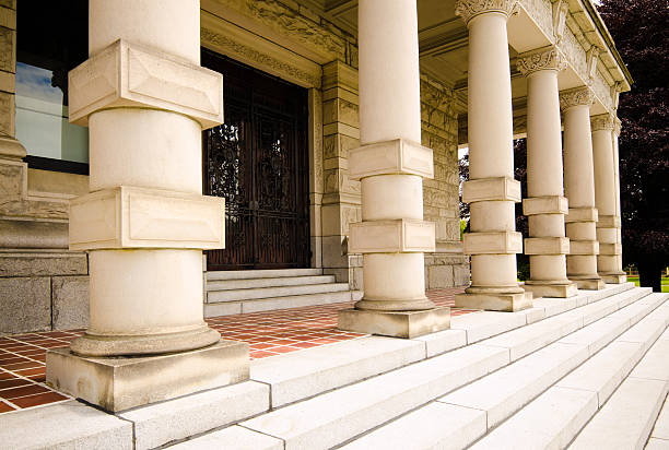 سنگ تراورتن یکدست سازی نماهای بزرگ