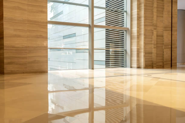 تصویر 2 از سنگ تراورتن نمای اصلی شاخص پروژه ساختمانی