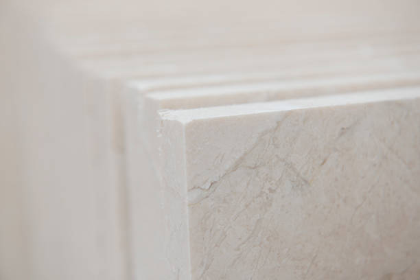 تصویر 3 از سنگ تراورتن نمای اصلی شاخص پروژه ساختمانی