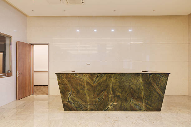 تصویر 1 از سنگ تراورتن جلوه پایدار ساختمان لوکس