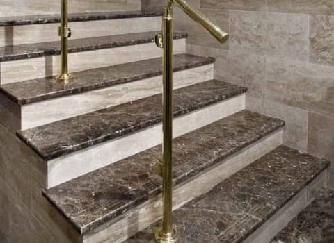 تصویر 3 از سنگ مرمریت پله پلاک لبه‌ دار ابزار خورده