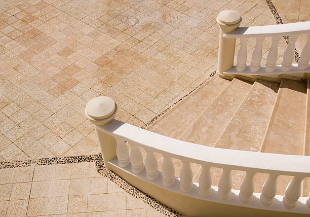 تصویر 2 از سنگ تراورتن جلوه سنگین ساختمان فاخر