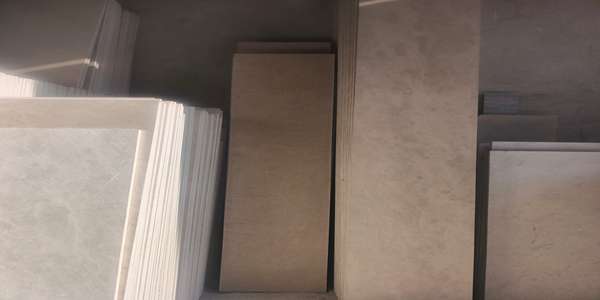 سنگ گوهره اصفهان سطح صیقلی بلوری و مقاوم