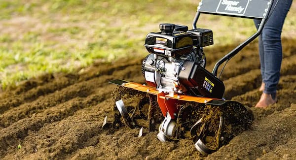 تصویر 2 از تیلر زونگشن دارای مخزن سوخت حجیم و با دوام