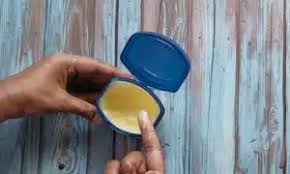 تصویر 4 از وازلین ضد قارچ با پالایش تقطیر چند مرحله‌ای