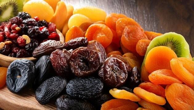 تصویر 2 از میوه خشک میکس مقوی سرشار از ویتامین طبیعی