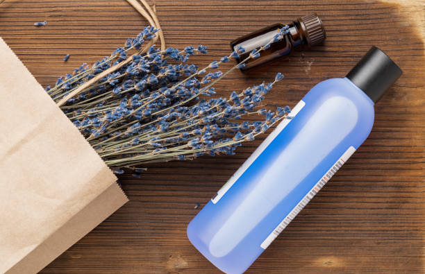 تصویر 4 از شامپو مرطوب کننده عمیق برای موهای فر