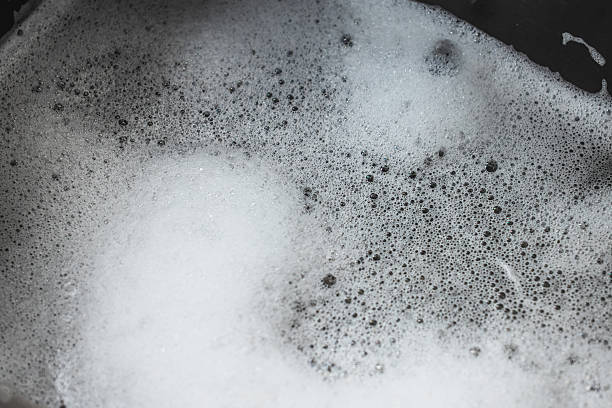 تصویر 2 از شامپو تقویت رشد مناسب موهای نازک