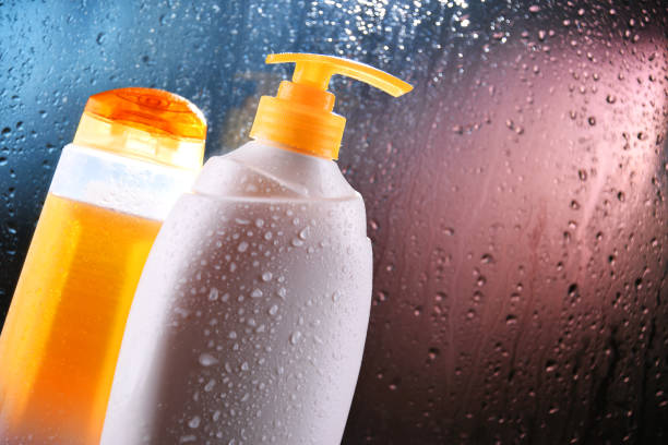 شامپو حجم دهنده برای موهای لخت نازک