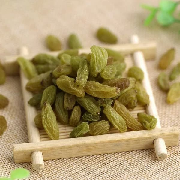 تصویر 3 از کشمش فخری سبز تازه و با طعم اصیل ایرانی
