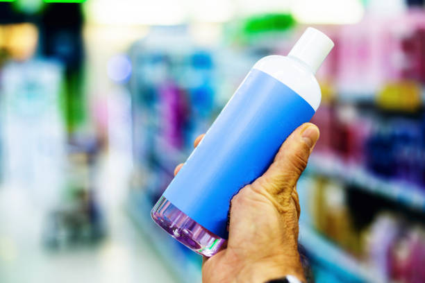 شامپو صاف کننده موهای وز و مجعد