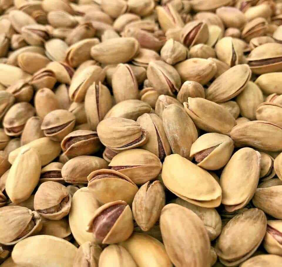 تصویر 4 از پسته اکبری درشت درجه ممتاز با سایز درشت و کشیده