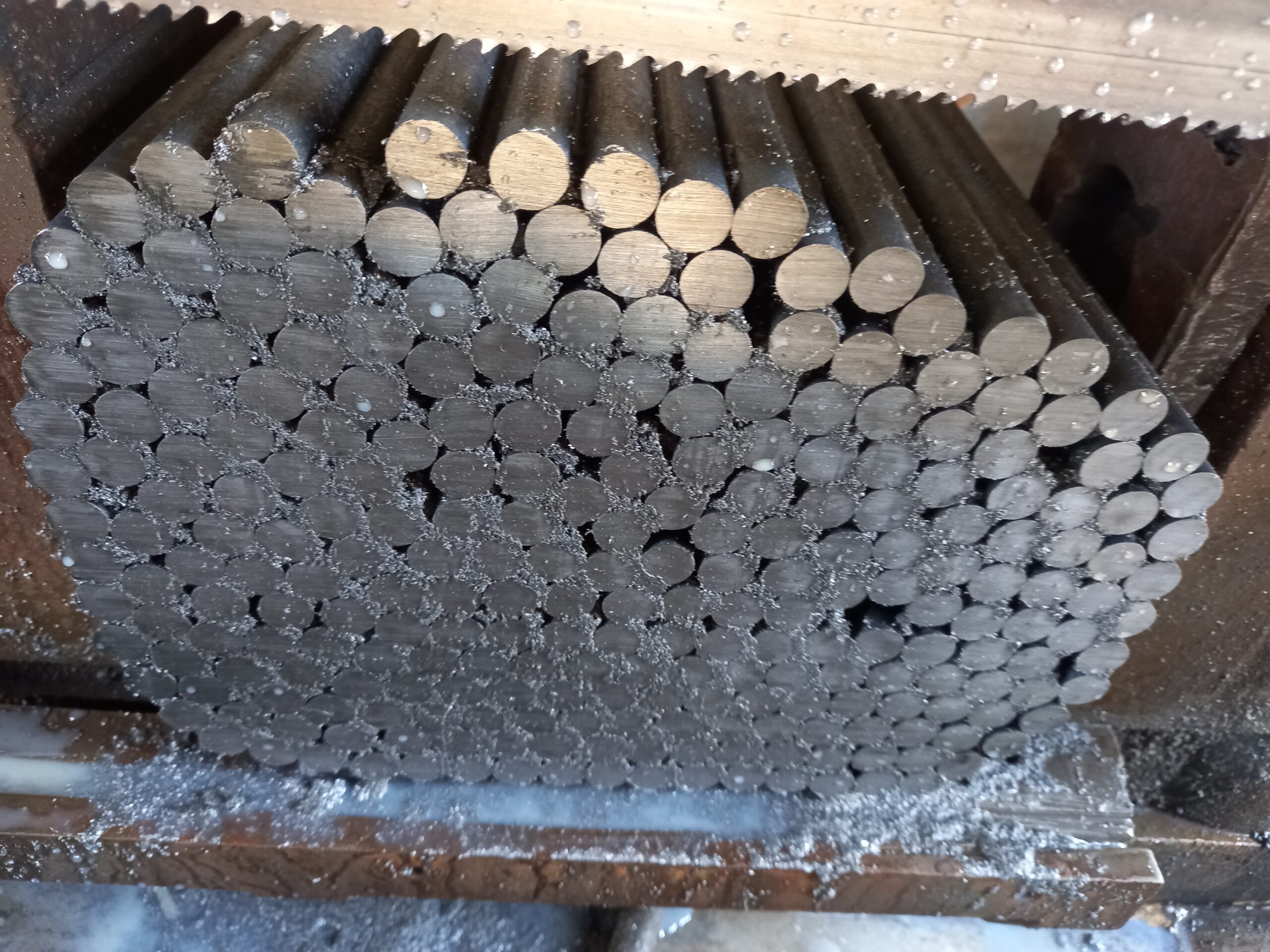 تصویر 3 از انواع میلگرد گالوانیزه + مقاوم در برابر خوردگی و زنگ زدگی