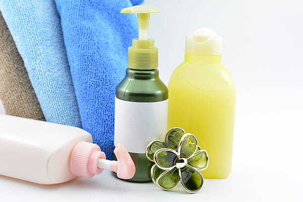 تصویر 4 از شامپو براق کننده ویژه موهای کدر و بی روح