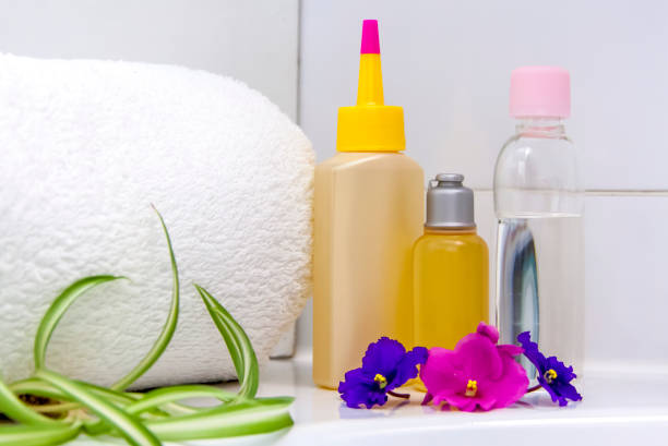 شامپو گیاهی تقویت کننده موهای حساس و شکننده