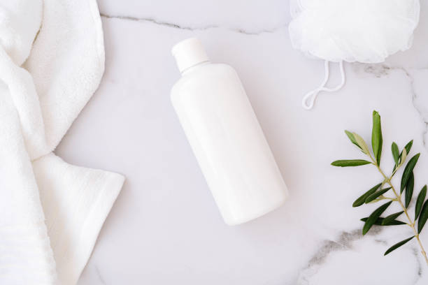 تصویر 1 از شامپو براق کننده و تقویت کننده موهای کدر