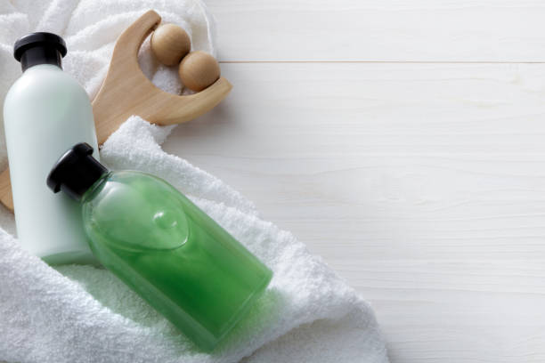 تصویر 2 از شامپو حجم دهنده طبیعی برای موهای لخت و صاف