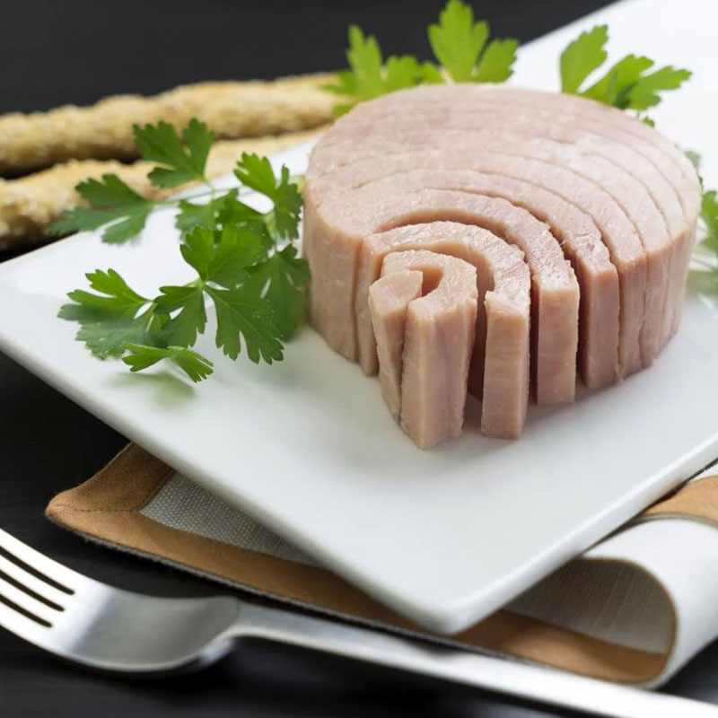 کنسرو تن ماهی صبحانه آماده مصرف با طعم لذیذ و بافت نرم برای شروع روز
