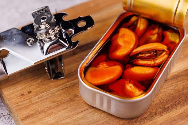 تصویر 2 از انواع کمپوت شش میوه درجه یک