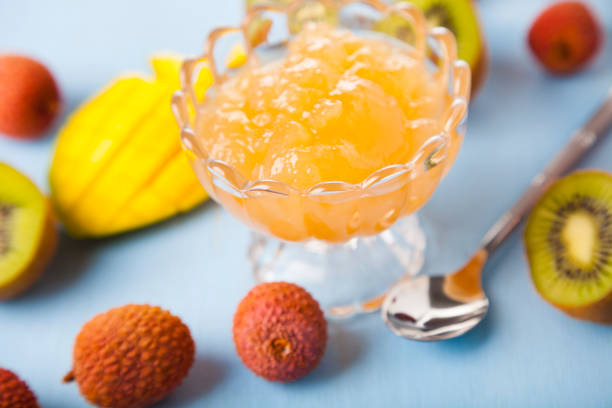 تصویر 1 از انواع کمپوت مخلوط میوه های استوایی درجه یک