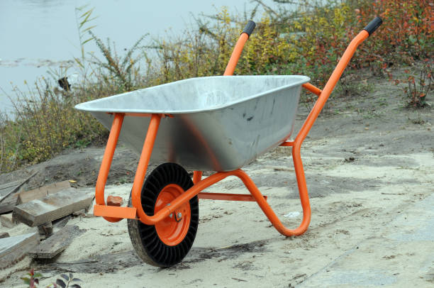 تصویر 1 از فرغون فرانسه طراحی مدرن و دوام بالا در استفاده صنعتی