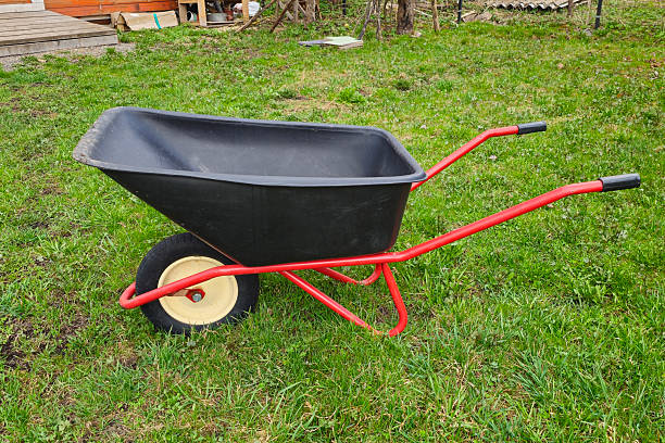 تصویر 1 از فرغون جک دار بالا بردن آسان بار و تسهیل حمل سنگین