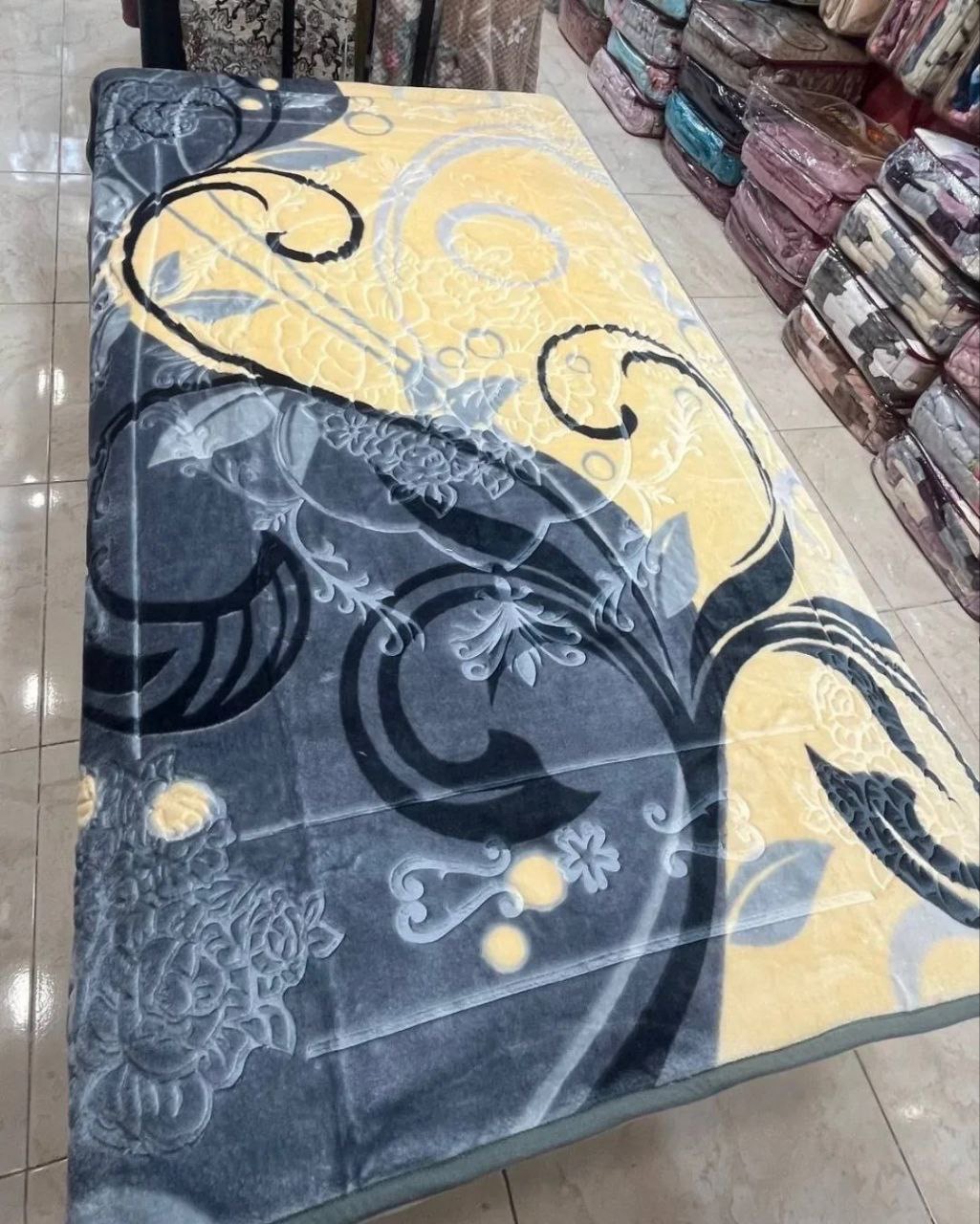 تصویر 1 از پخش عمده و قیمت ویژه پتو زنبق دونفره