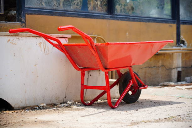 فرغون کوچک فلزی بدنه مقاوم و حمل آسان بارهای سبک