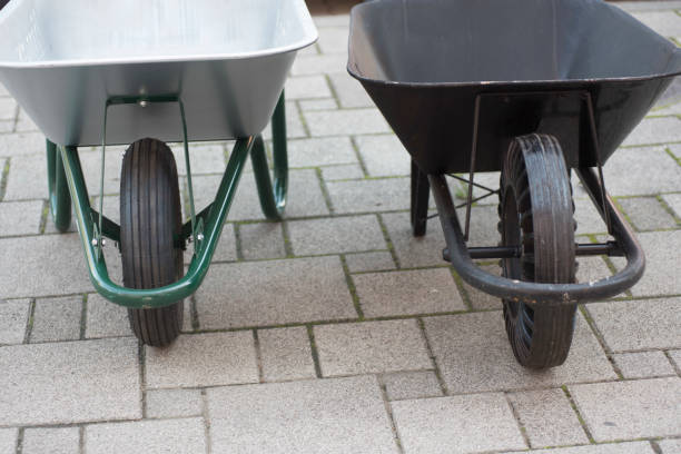 تصویر 3 از فرغون لبه بلند ظرفیت بیشتر برای حمل مصالح حجیم