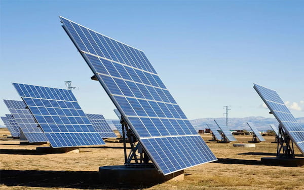 تصویر 3 از پنل خورشیدی صحرایی ضد آب مخصوص بیابان های ایران