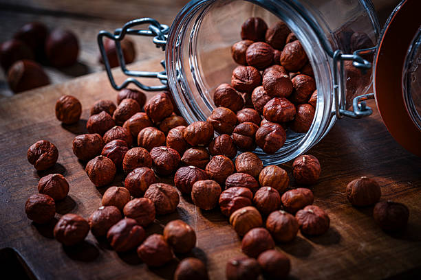 تصویر 3 از فندق بوداده طلایی ترد با عطر طبیعی قوی