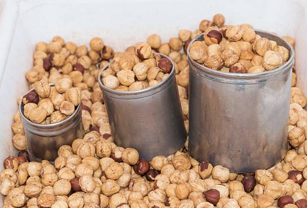 تصویر 2 از فندق درجه یک مخصوص ترکیب آجیل لوکس