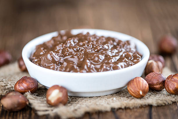 تصویر 2 از فندق مغز طلایی مخصوص تهیه کره فندقی خالص