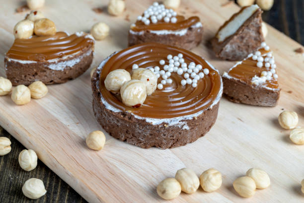 فندق مغز سفید درجه ممتاز مناسب کیک سازی