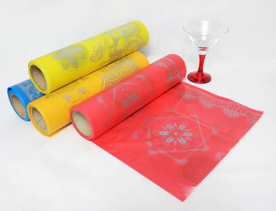 تصویر 1 از سفره یکبار مصرف طرح دار رنگی مناسب دکوراسیون پذیرایی خاص