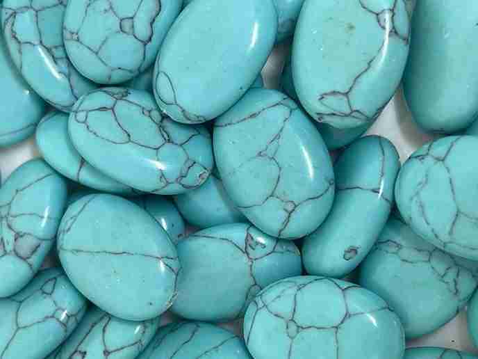 تصویر 4 از سنگ فیروزه آبی  زیبا و نایاب برای استفاده در انواع زیورآلات