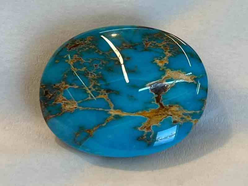 تصویر 1 از سنگ فیروزه  گردنی با خواص سنگ های طبیعی و انرژی مثبت مناسب استفاده روزانه