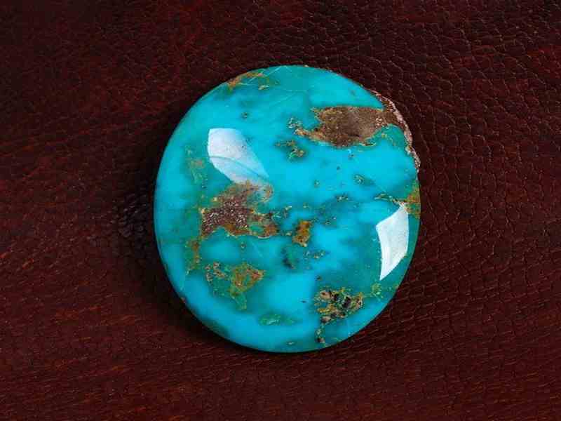 تصویر 3 از سنگ فیروزه  گردنی با خواص سنگ های طبیعی و انرژی مثبت مناسب استفاده روزانه