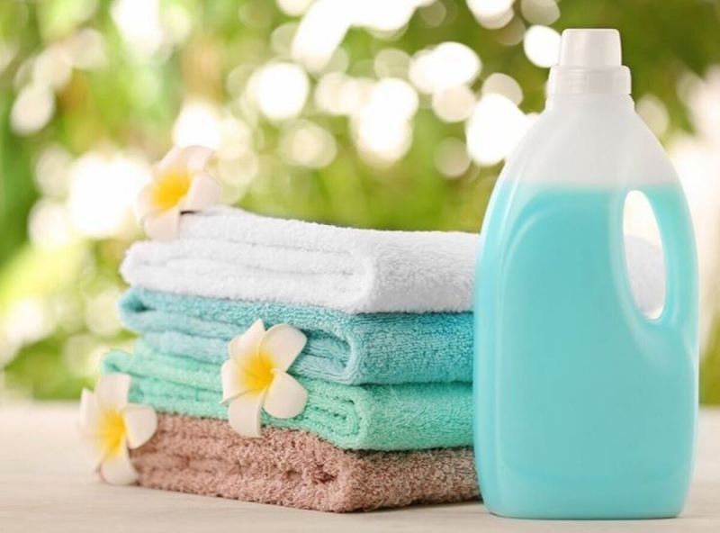 مایع لباسشویی مخصوص ماشین لباسشویی اتوماتیک