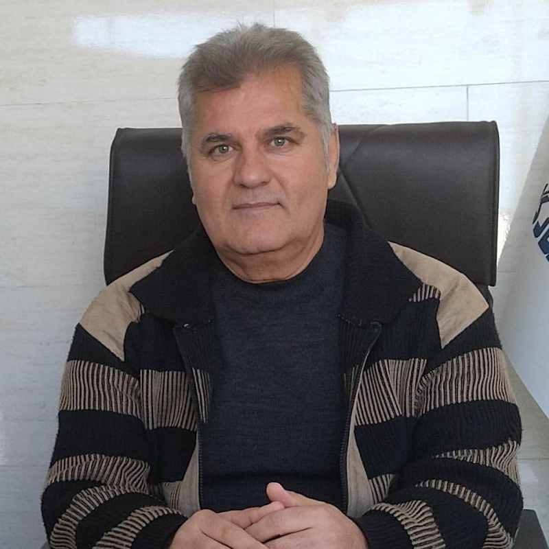 هوشنگ لطفی