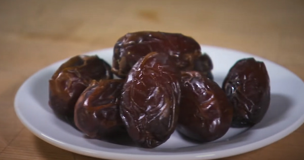 تصویر 4 از خرما مضافتی دیماس با بسته بندی بهداشتی و طول عمر بالا