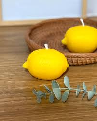 تصویر 4 از شمع لیمو خوشبو با رایحه تازه و آرامش بخش برای خانه