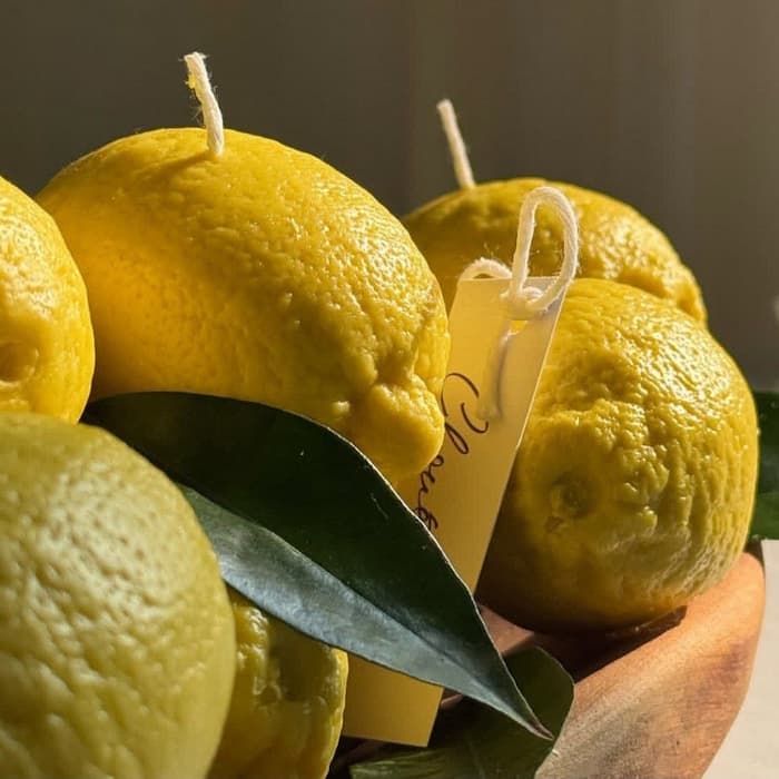 شمع لیمو خوشبو با رایحه دلپذیر و مناسب تزیین منزل